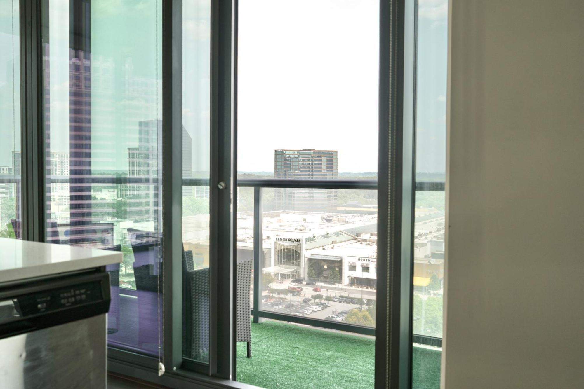 Luxury Boutique Condo In North 애틀랜타 외부 사진